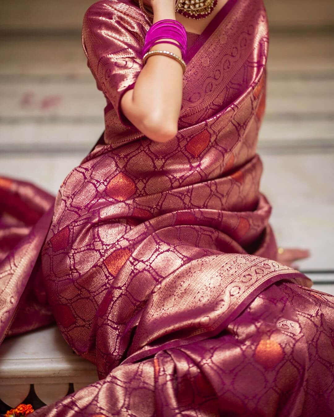 Hypnotic Purple Soft Silk Saree With Prettiest  Blouse Piece