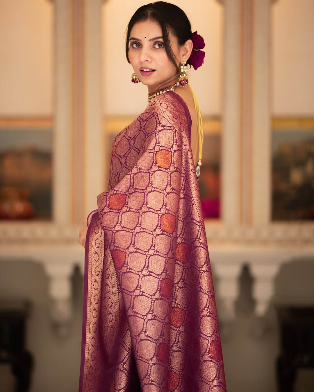 Hypnotic Purple Soft Silk Saree With Prettiest  Blouse Piece