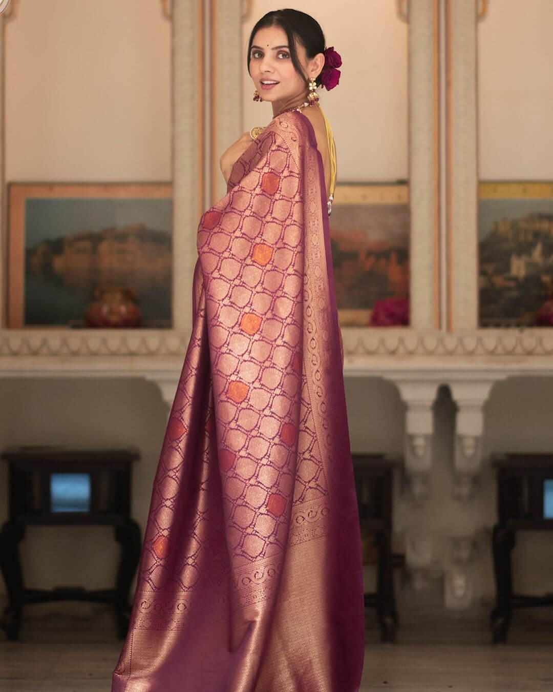 Hypnotic Purple Soft Silk Saree With Prettiest  Blouse Piece