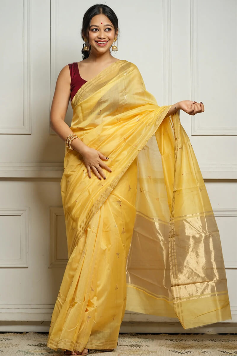 Lissome Yellow Cotton Silk Saree With Demure Blouse Piece