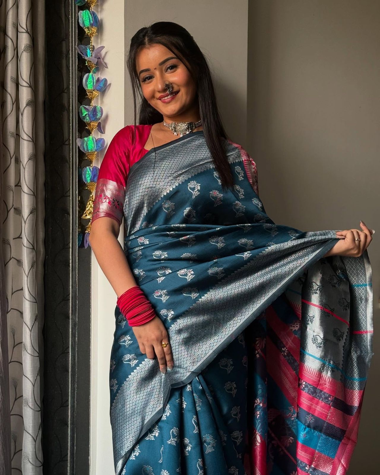 Luminous Teal Blue Soft Silk Saree With Aplomb Blouse Piece