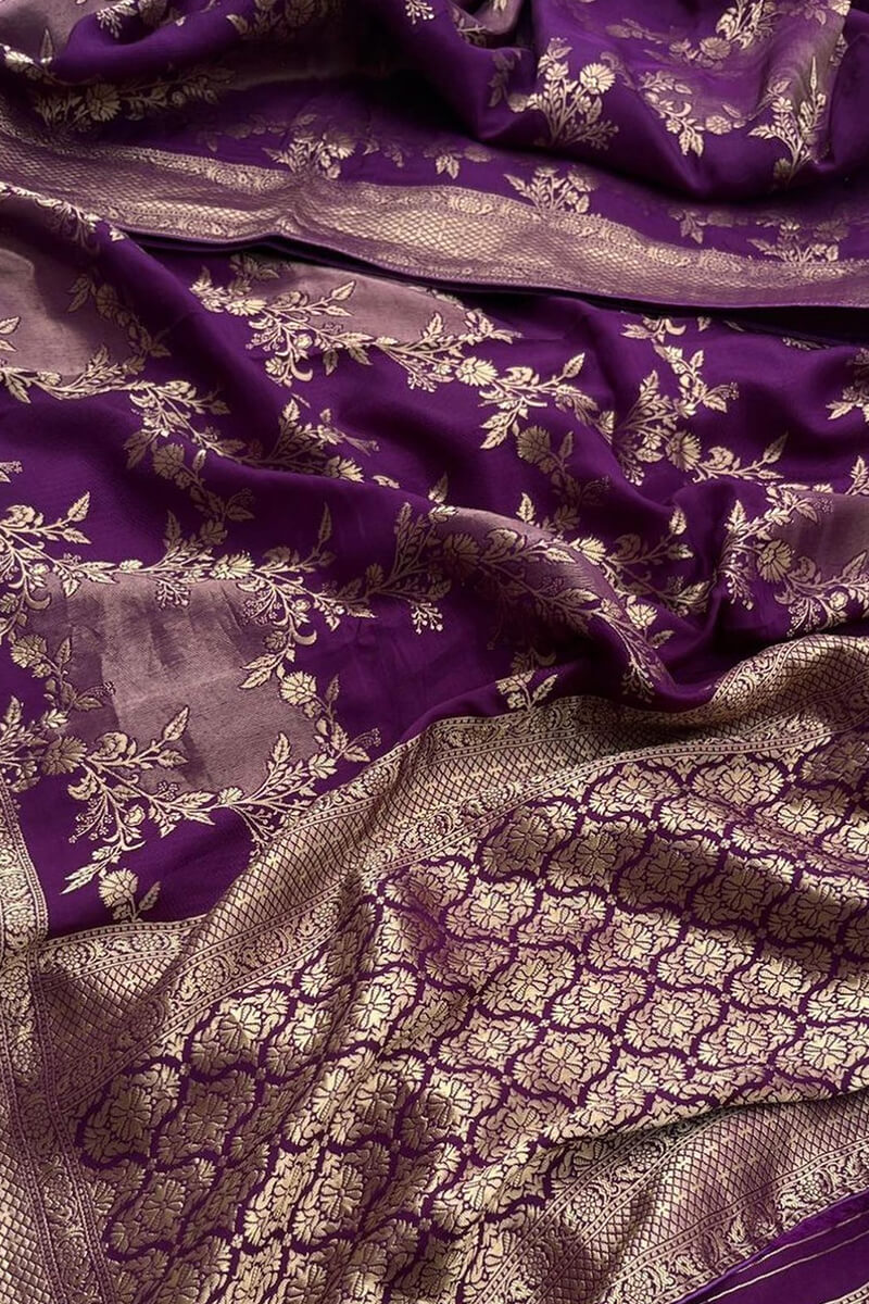 Prettiest Purple Soft Silk Saree With Delectable Blouse Piece