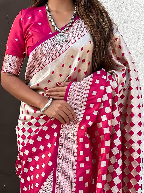Rhapsody Dark Pink Soft Silk Saree With Scintillating Blouse Piece