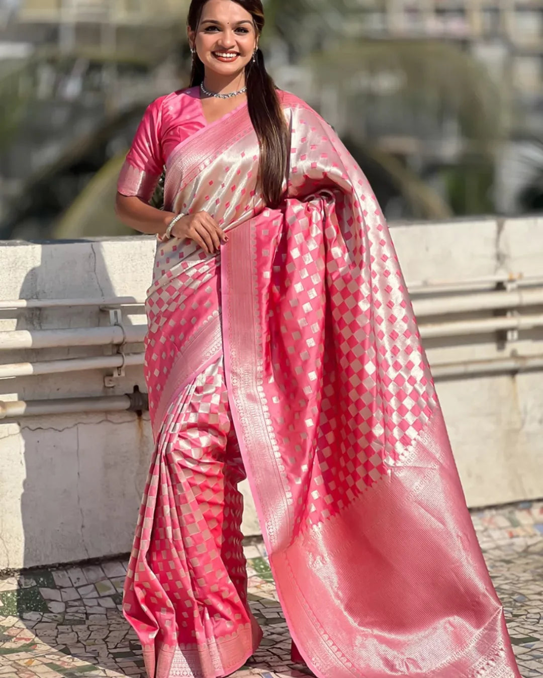 Prodigal Pink Soft Silk Saree With Seraphic Blouse Piece