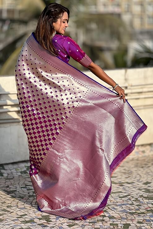 Staggering Purple Soft Silk Saree With Ephemeral Blouse Piece