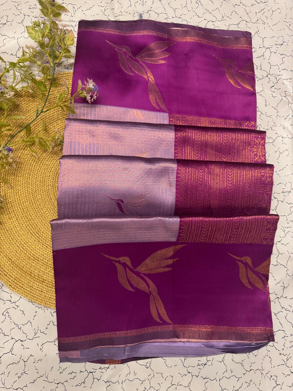 Supernal Lavender Soft Banarasi Silk Saree With Ornate Blouse Piece