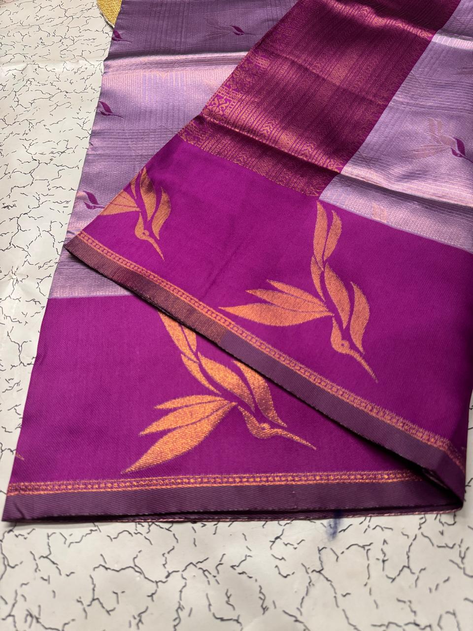Supernal Lavender Soft Banarasi Silk Saree With Ornate Blouse Piece