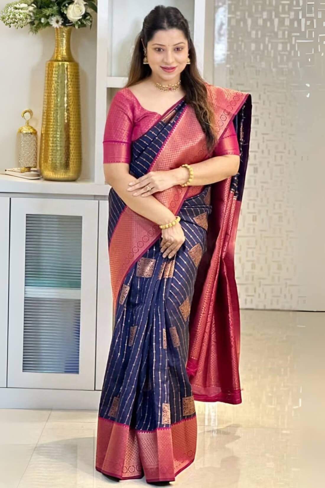 Bucolic Navy Blue Soft Silk Saree With Amazing Blouse Piece