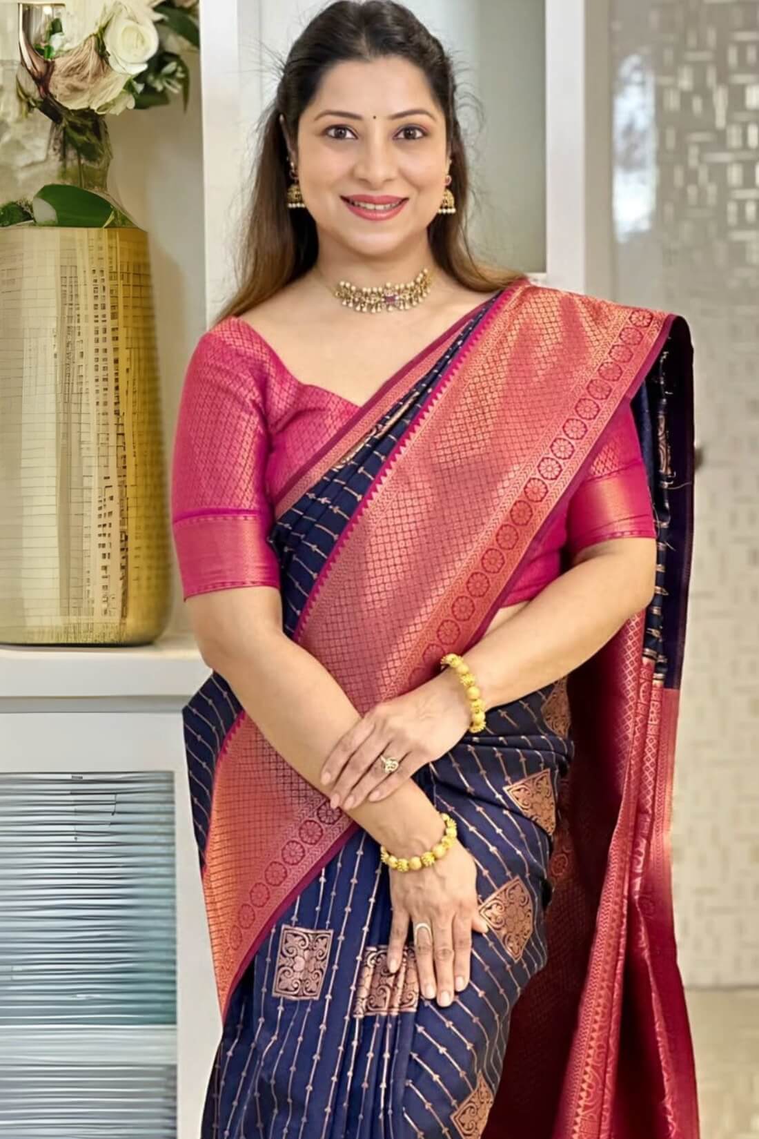 Bucolic Navy Blue Soft Silk Saree With Amazing Blouse Piece