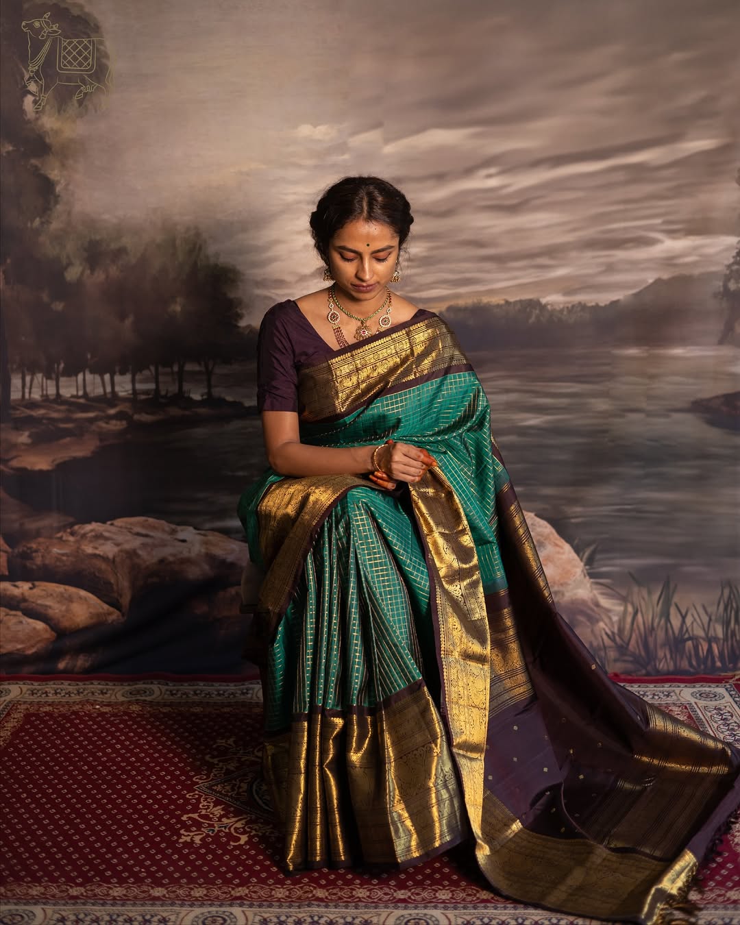 Flameboyant Rama Soft Silk Saree With Staggering Blouse Piece