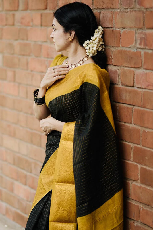 Resplendent Black Soft Silk Saree With Prominent Blouse Piece