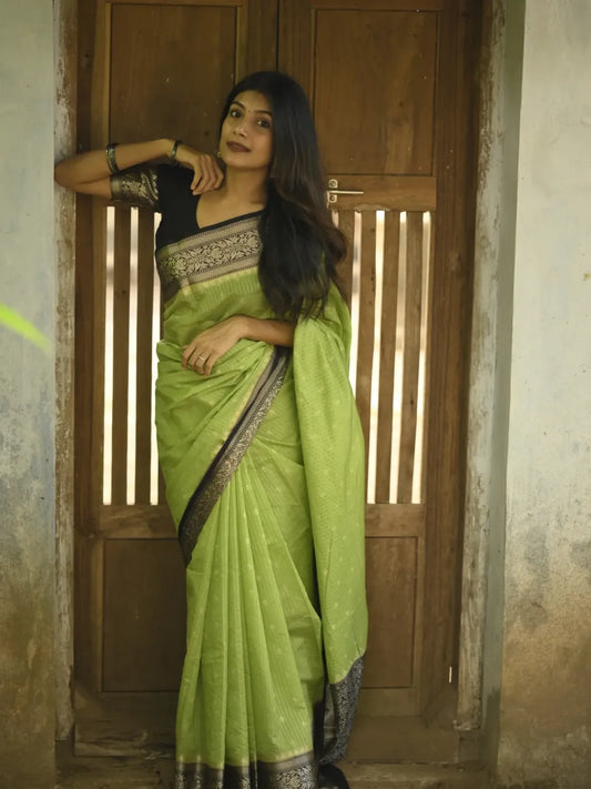 Skinny Parrot Soft Silk Saree With Traditional Blouse Piece