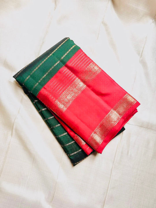 Evocative Dark Green Soft Silk Saree With Stylish Blouse Piece