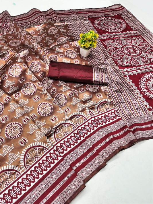 Conflate Maroon Pure Zari Weaving Banarasi Silk Saree With Glowing Blouse Piece
