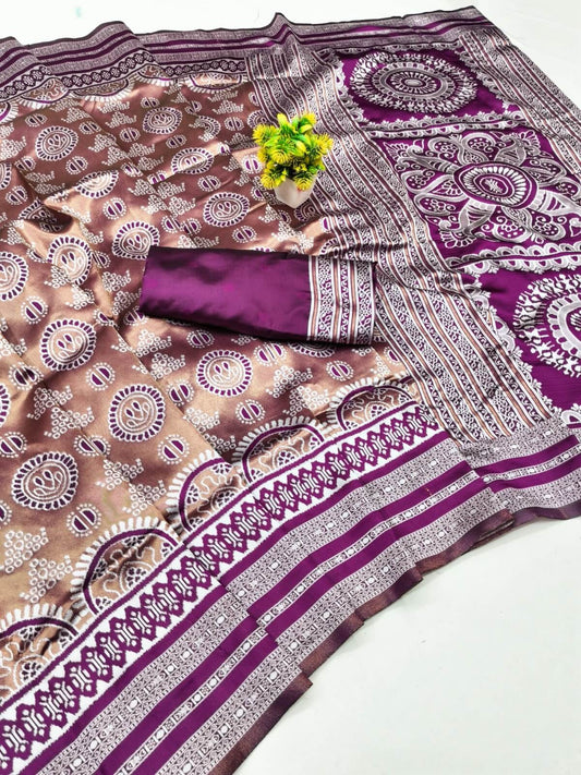 Tremendous Purple Pure Zari Weaving Banarasi Silk Saree With Eloquence Blouse Piece