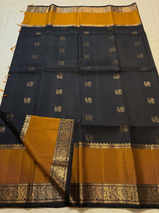 Bewitching Black Soft Silk Saree With Adorning Blouse Piece