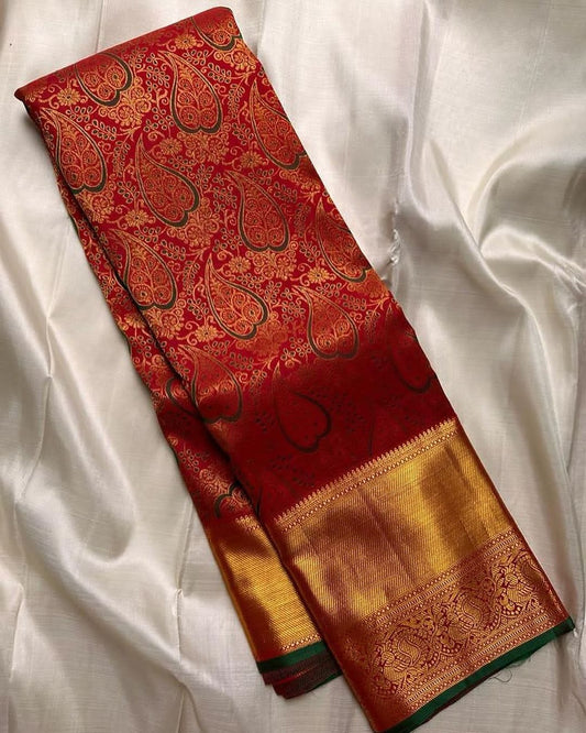 Traditional Red Soft Silk Saree With Beauteous Blouse Piece