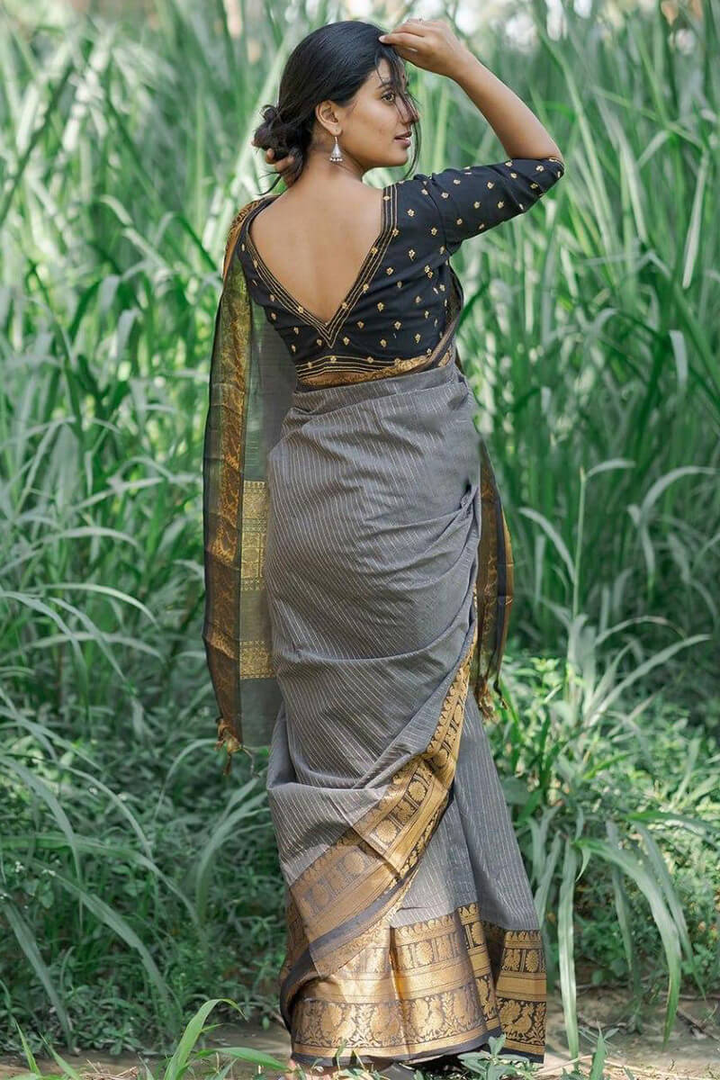 Ineffable Grey Soft Silk Saree With Adoring Blouse Pieced