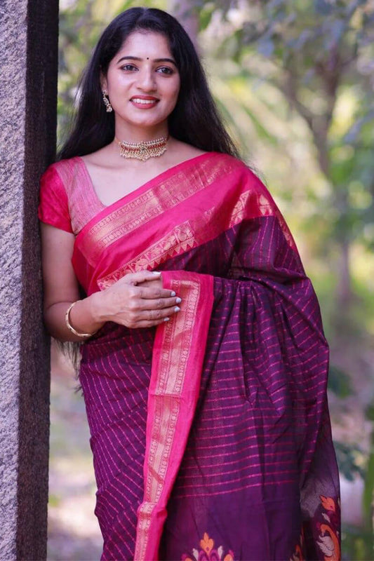 Incomparable Purple Cotton Silk Saree With Amiable Blouse Piece