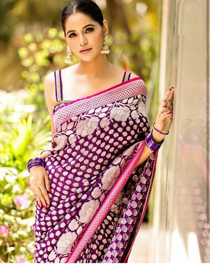 Mellifluous Purple Soft Silk Saree With Eclat Blouse Piece