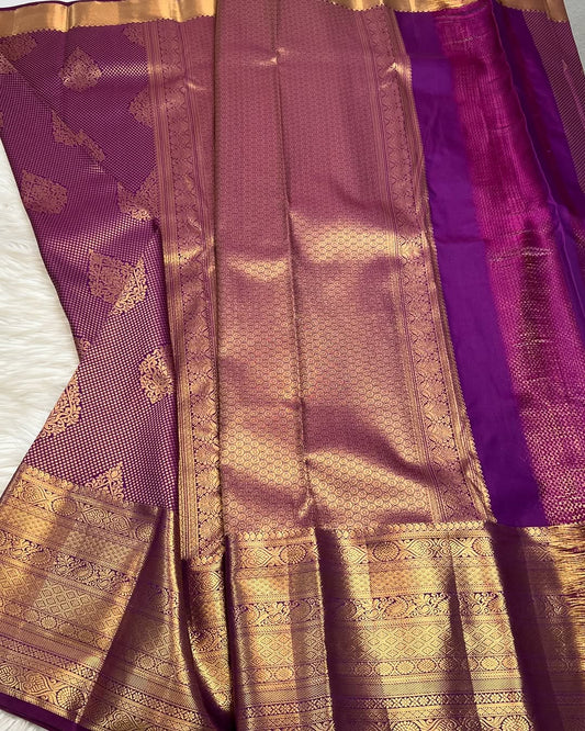 Delectable Purple Soft Banarasi Silk Saree With Hypnotic Blouse Piece