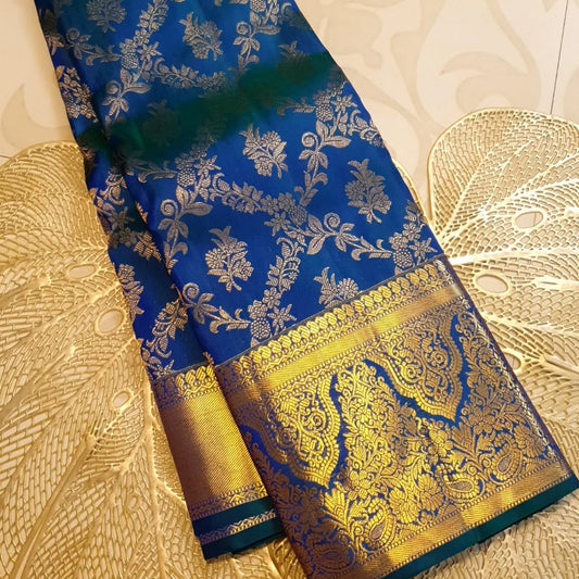Prominent Royal Blue Soft Banarasi Silk Saree With Alluring Blouse Piece