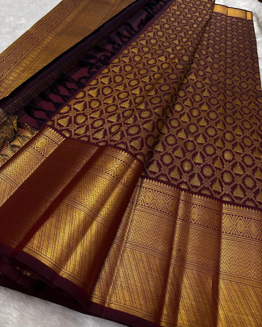 Beleaguer Wine Soft Banarasi Silk Saree With Fugacious Blouse Piece