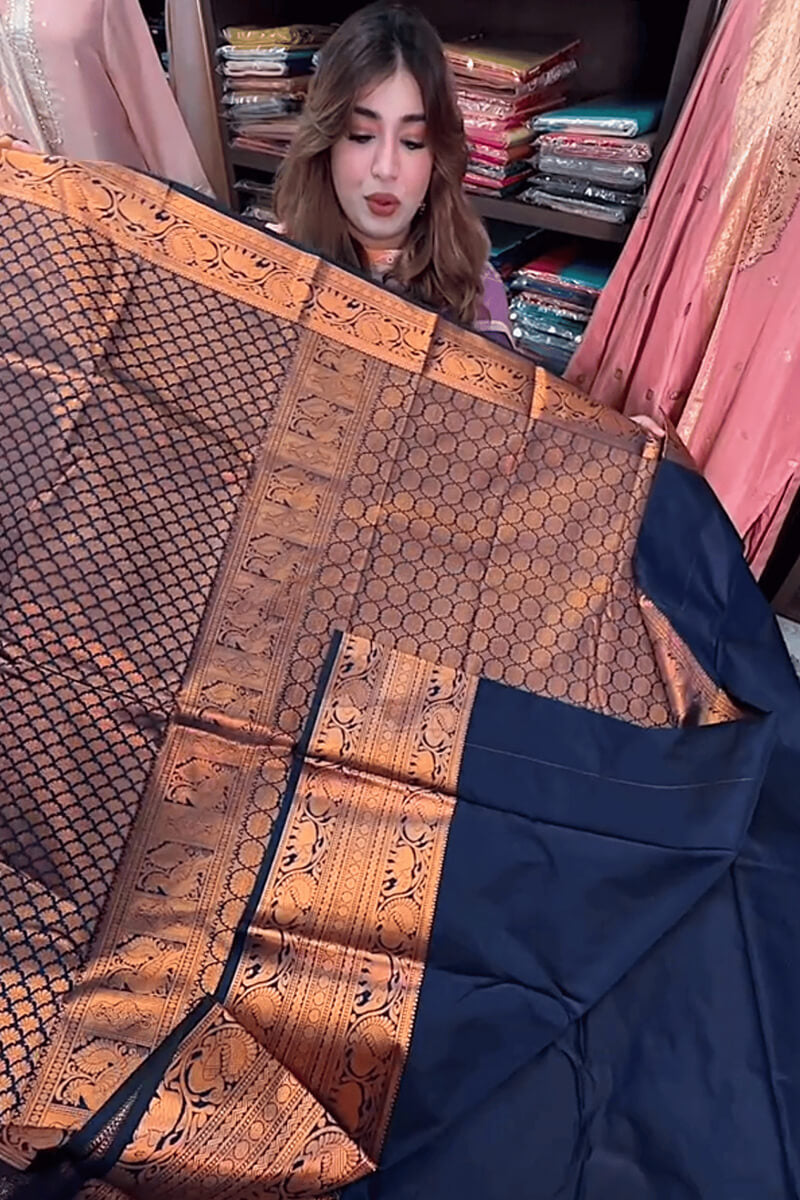 Enigmatic Navy Blue Soft Banarasi Silk Saree With Jubilant Blouse Piece