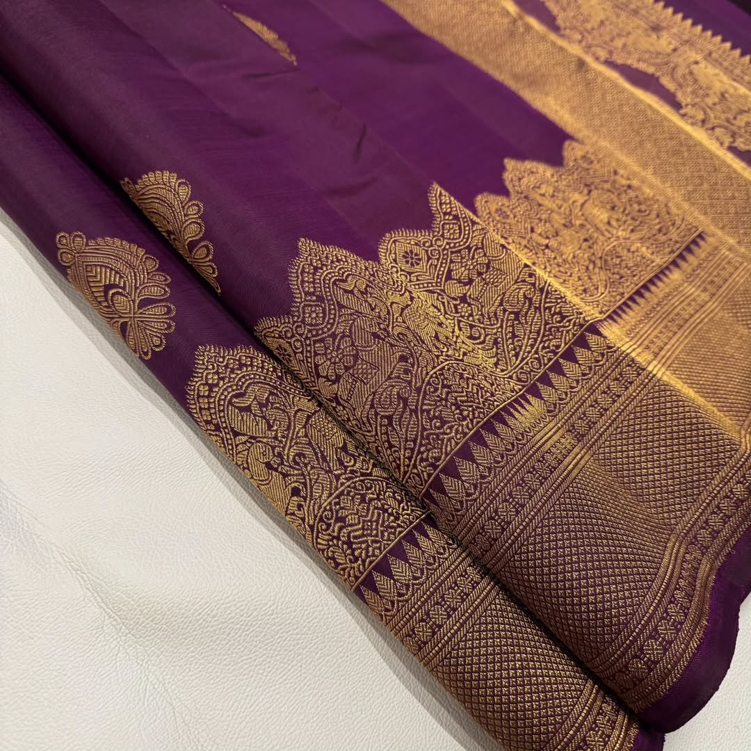 Girlish Purple Soft Banarasi Silk Saree With Adorning Blouse Piece
