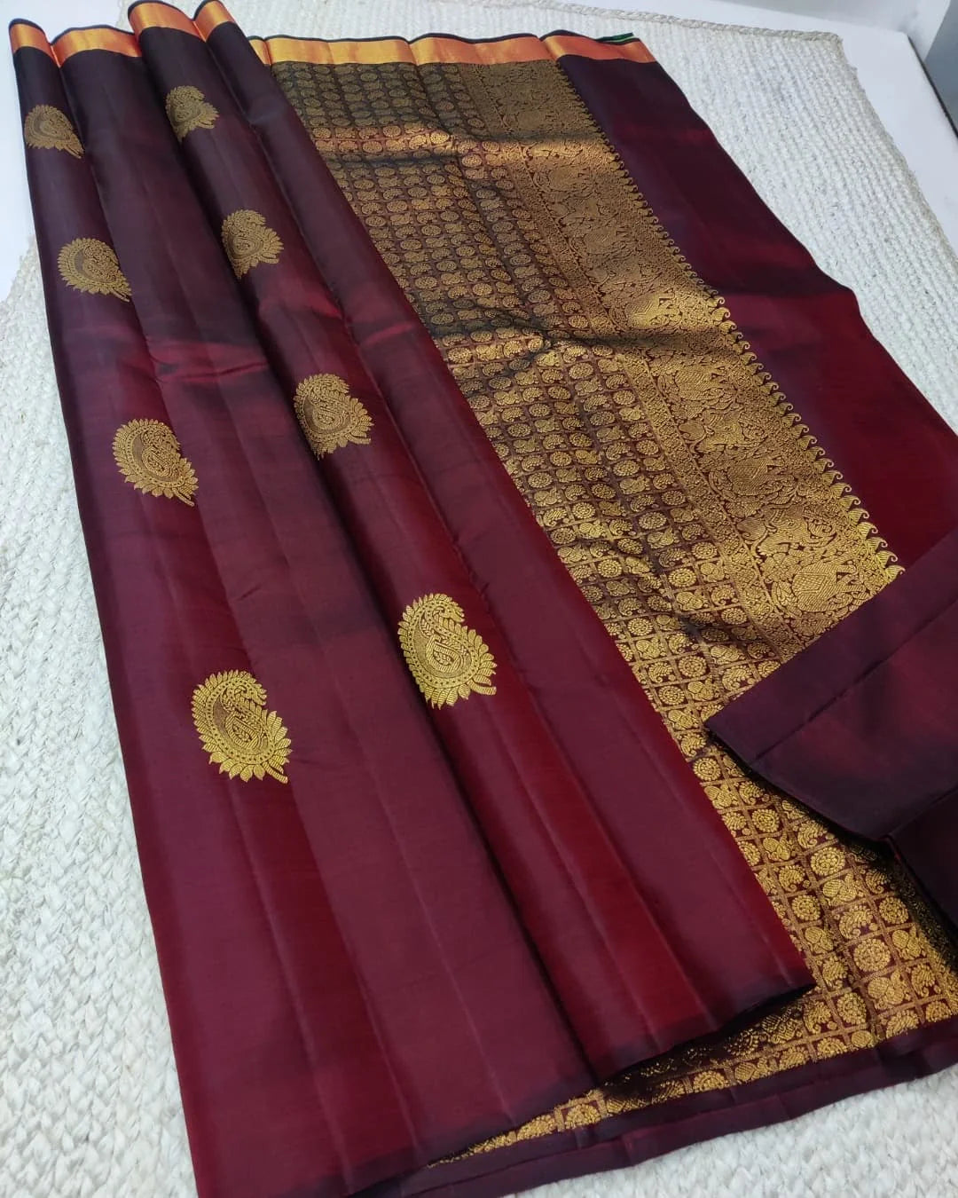 Groovy Wine Soft Banarasi Silk Saree With Posh Blouse Piece