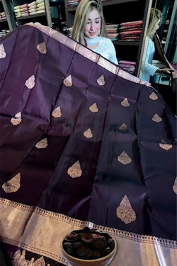 Artistic Purple Soft Banarasi Silk Saree With Prettiest Blouse Piece