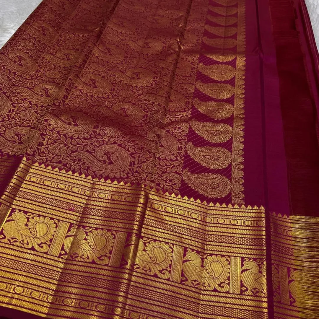 Amazing Dark Pink Soft Banarasi Silk Saree With Ornate Blouse Piece