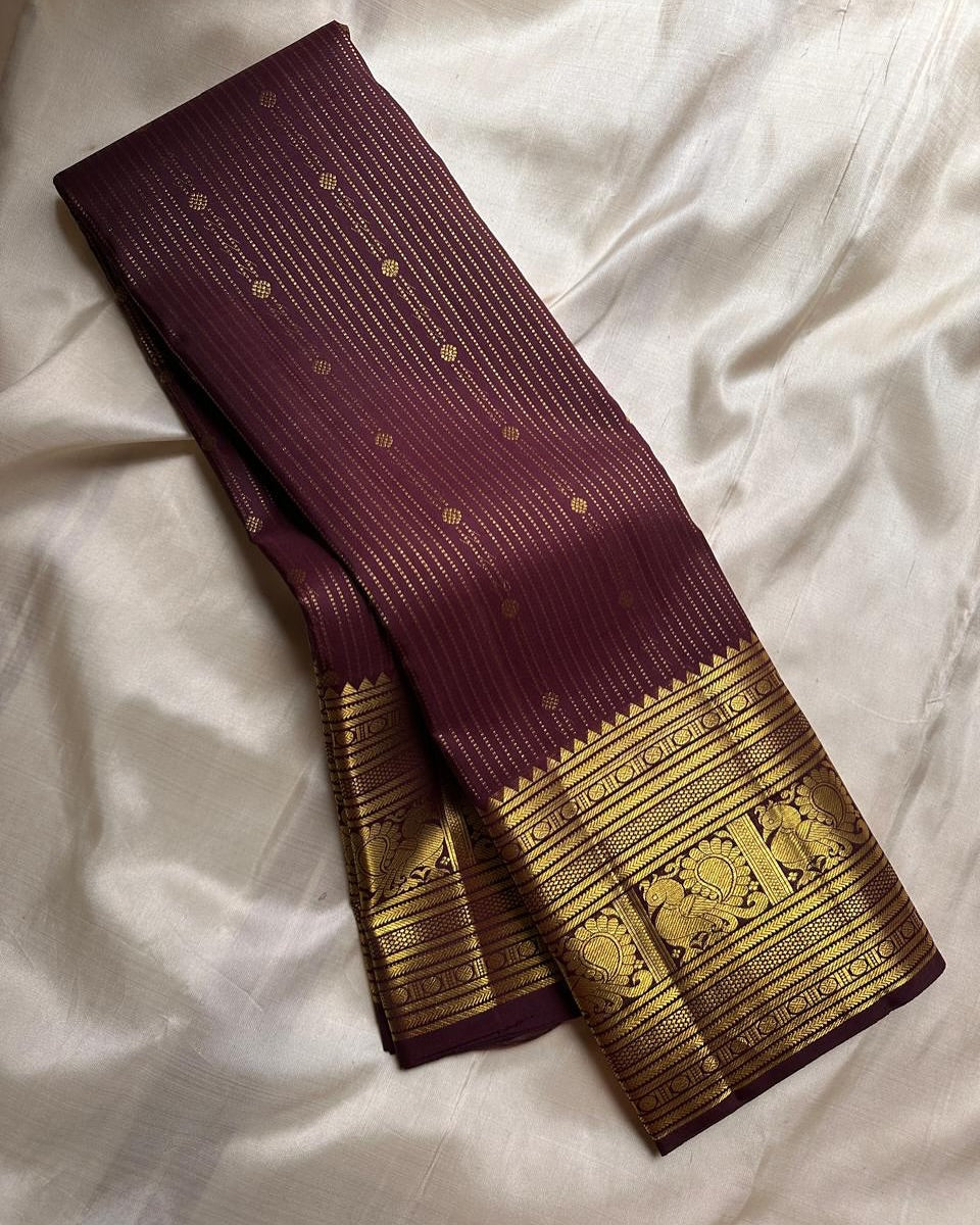 Enamoring Wine Soft Banarasi Silk Saree With Mellifluous Blouse Piece