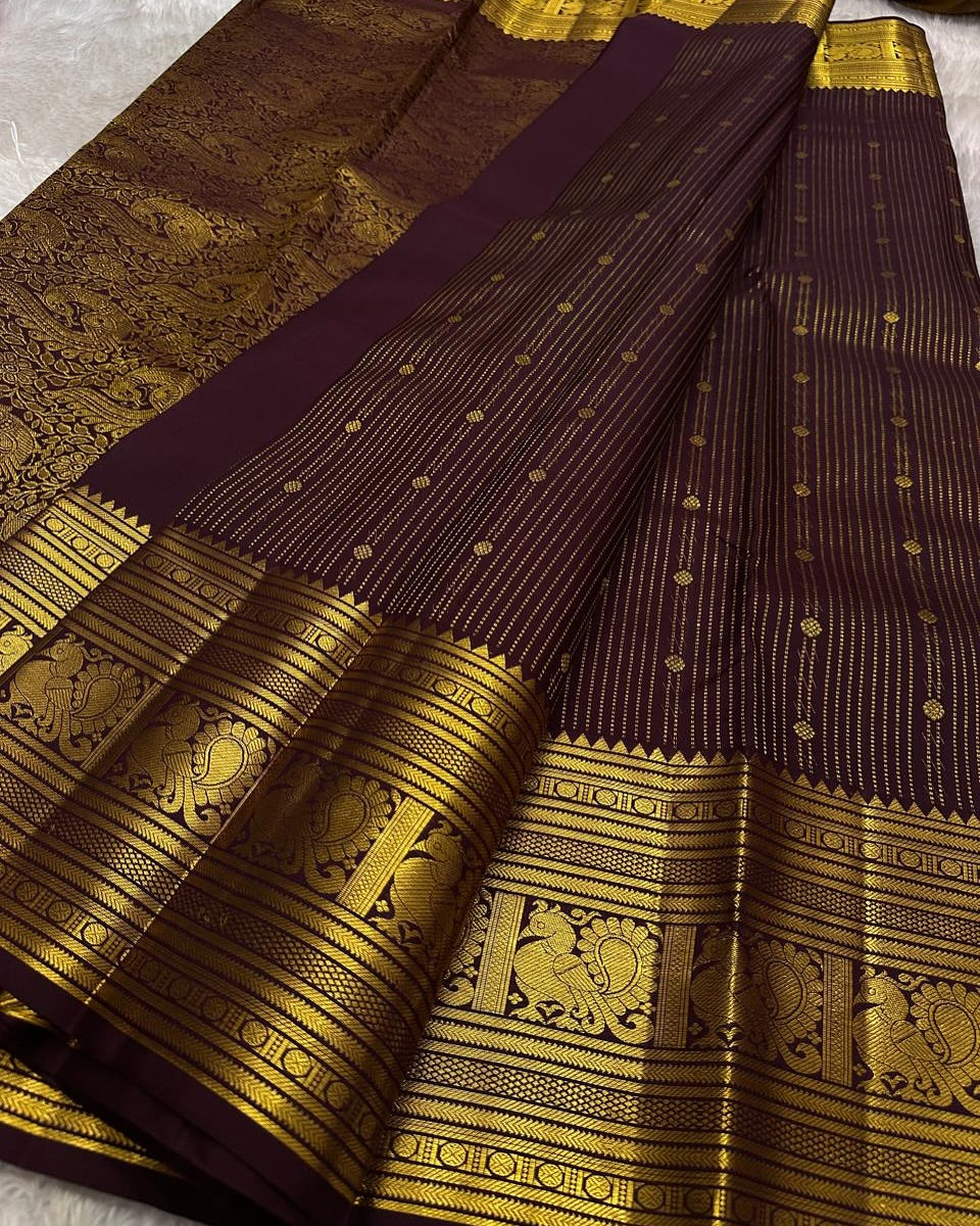 Enamoring Wine Soft Banarasi Silk Saree With Mellifluous Blouse Piece