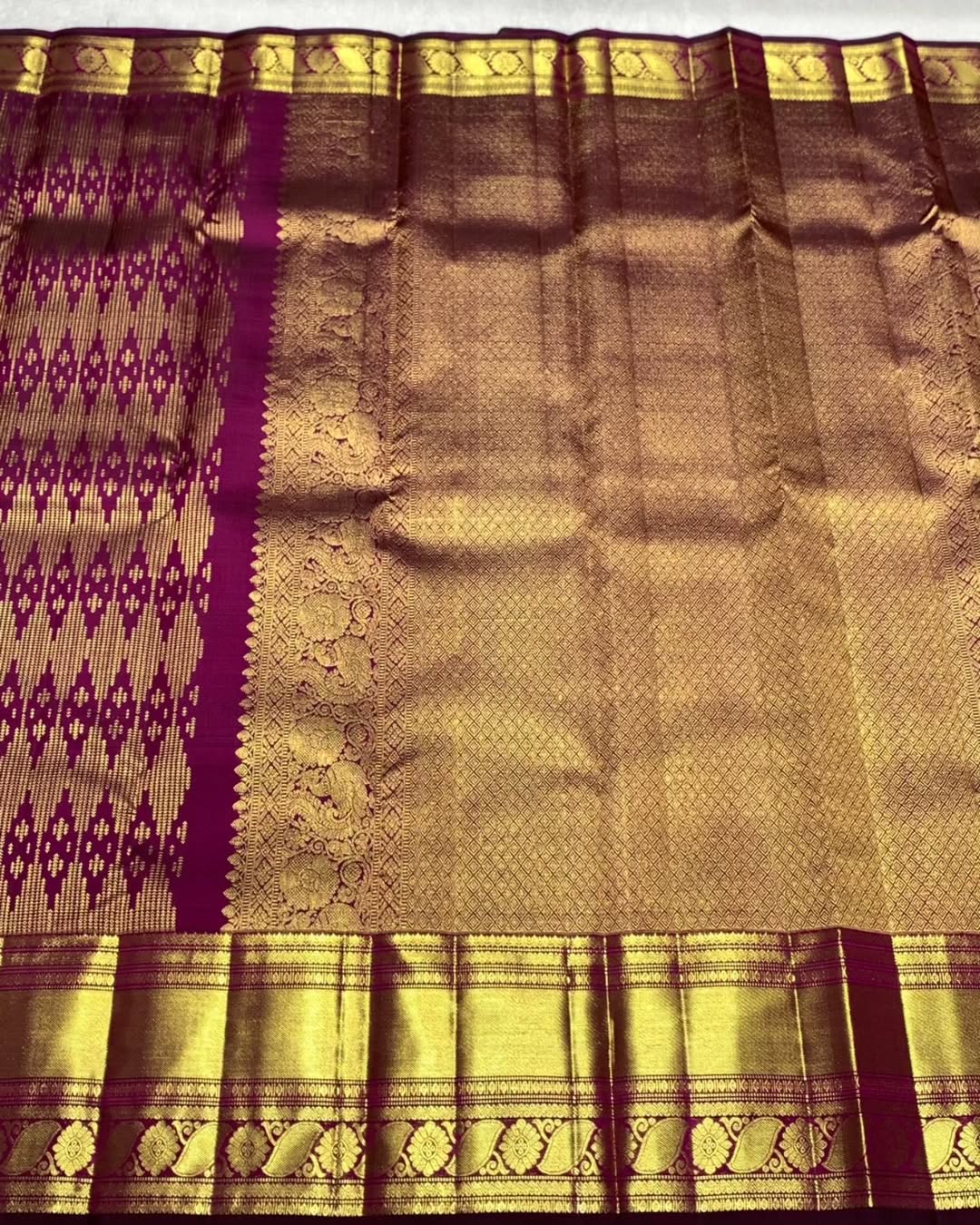 Deserving Pruple Soft Banarasi Silk Saree With Surreptitious Blouse Piece