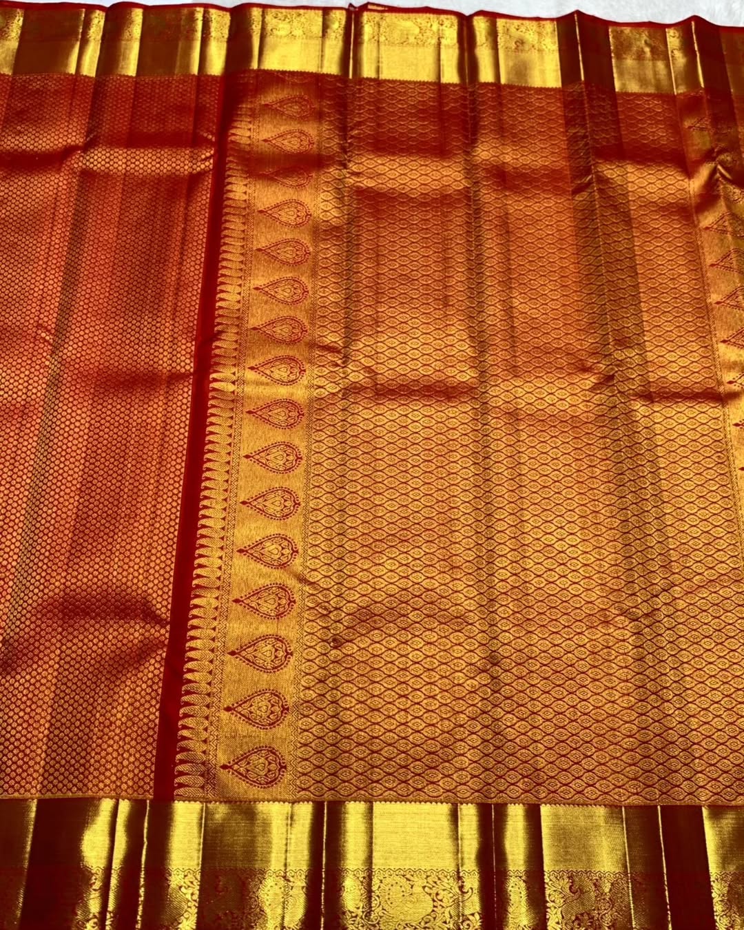 Winsome Red Soft Banarasi Silk Saree With Profuse Blouse Piece