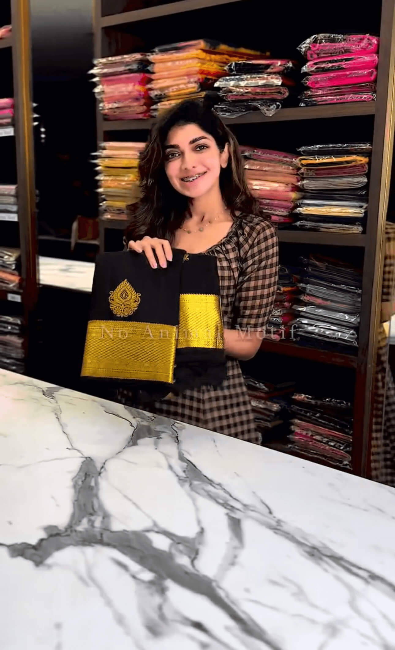 Luxuriant Black Soft Banarasi Silk Saree With Demanding Blouse Piece