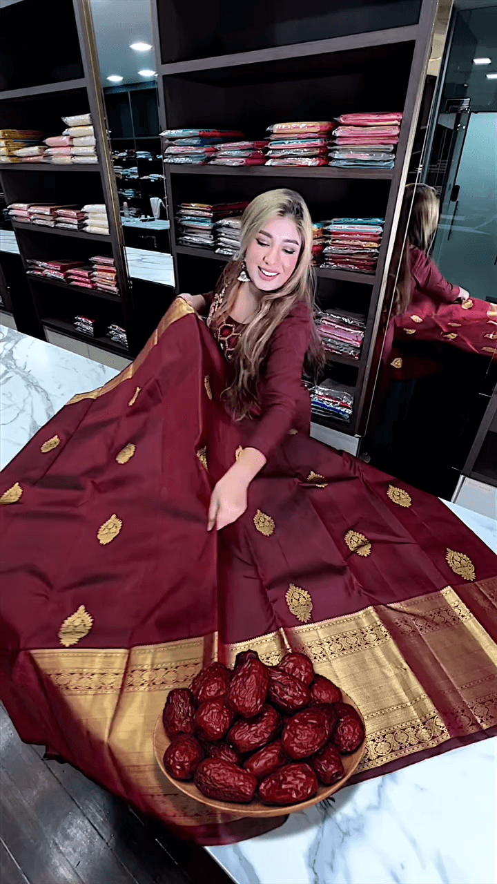 Elision Maroon Soft Banarasi Silk Saree With Gossamer Blouse Piece