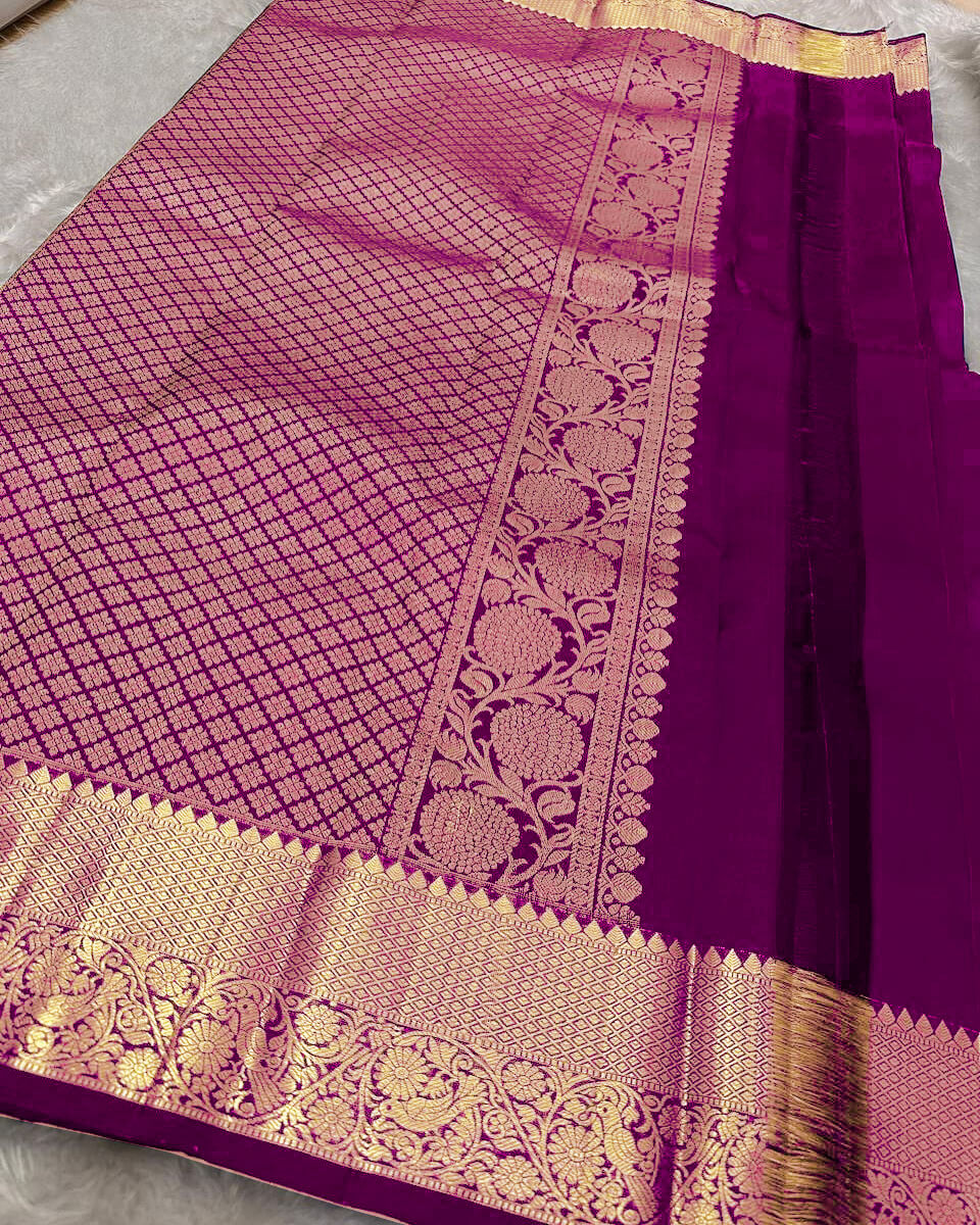 Allure Purple Soft Banarasi Silk Saree With Transcendent Blouse Piece