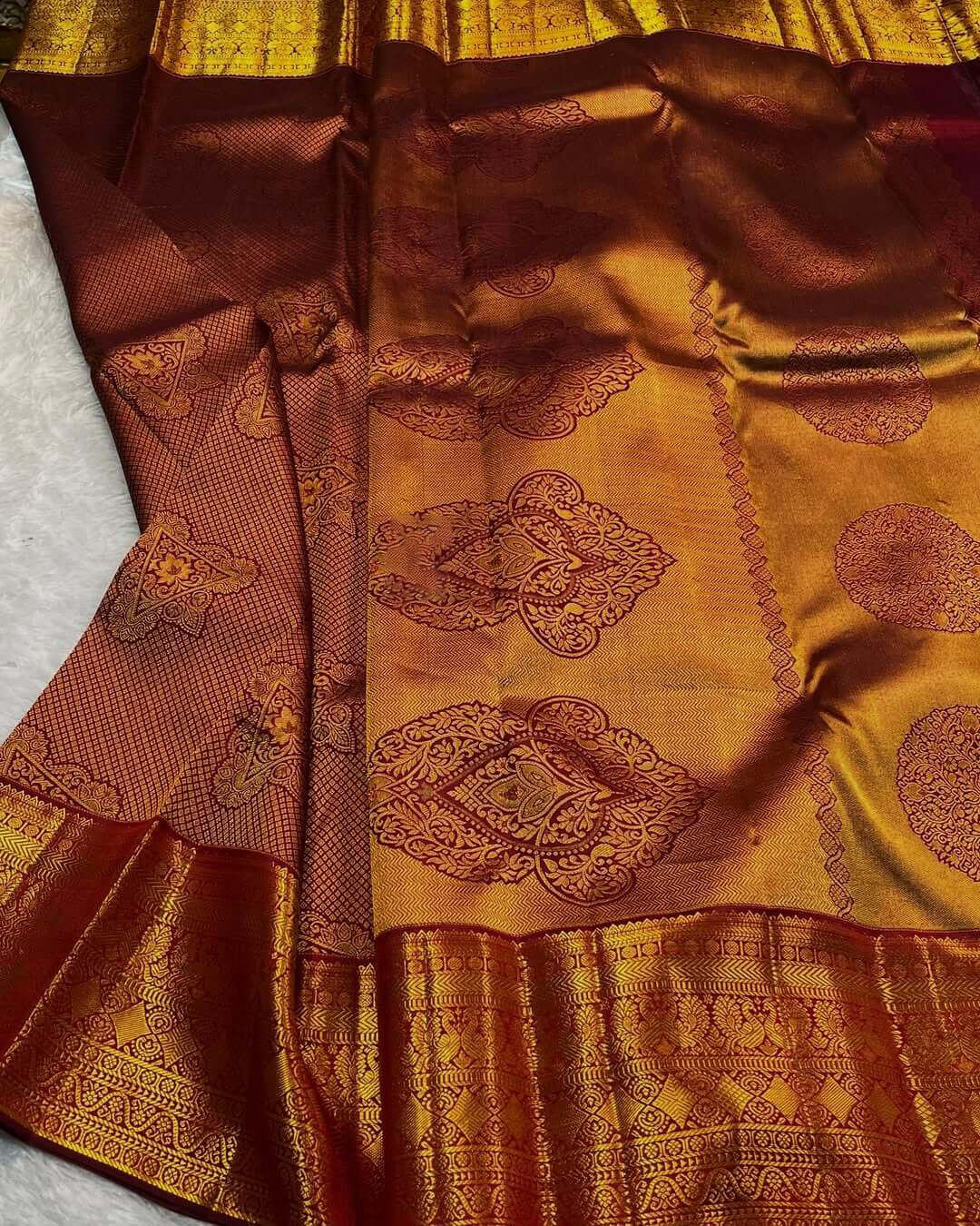 Vibrant Maroon Soft Banarasi Silk Saree With Scrumptious Blouse Piece