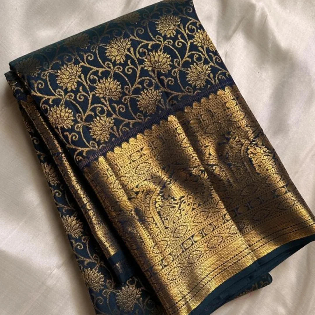 Unequalled Black Soft Banarasi Silk Saree With Piquant Blouse Piece