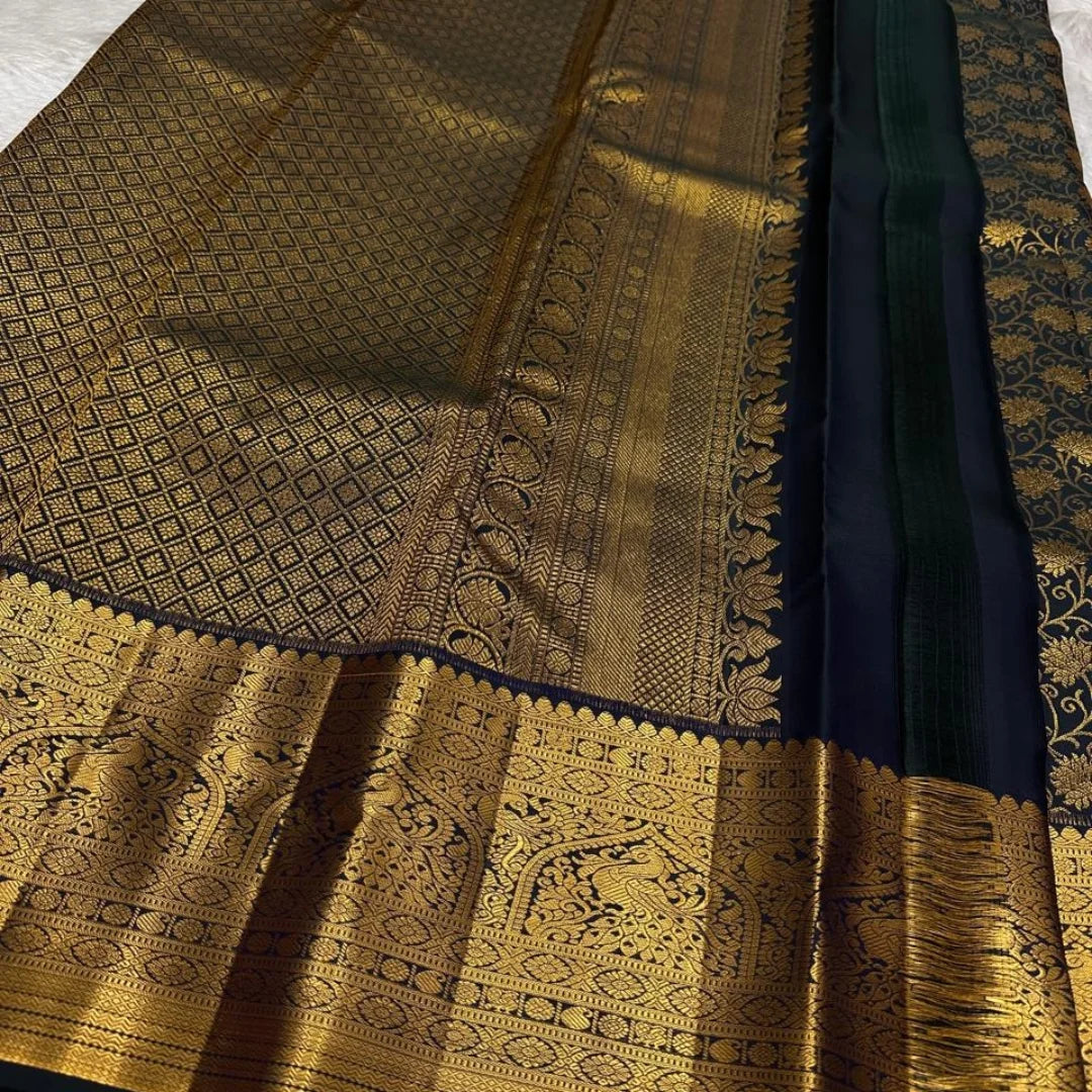 Unequalled Black Soft Banarasi Silk Saree With Piquant Blouse Piece