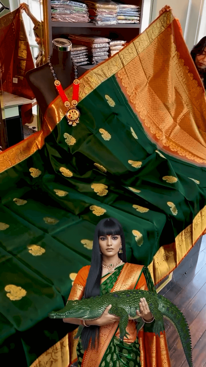 Majesty Dark Green Soft Banarasi Silk Saree With Mesmeric Blouse Piece