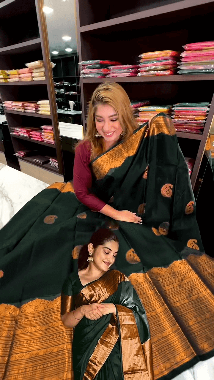 Adoring Dark Green Soft Banarasi Silk Saree With Designer Blouse Piece