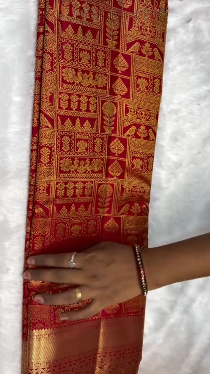 Surpassing Red Soft Banarasi Silk Saree With Improbable Blouse Piece