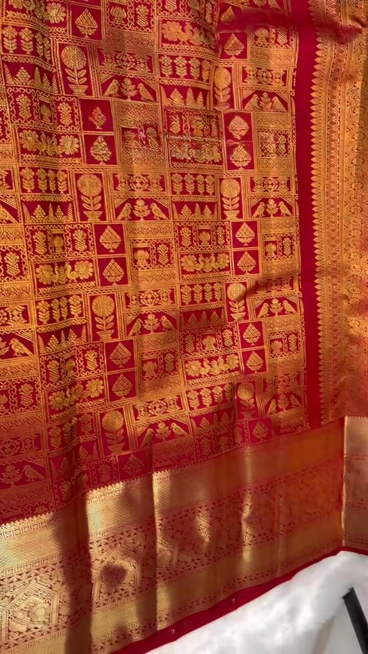 Surpassing Red Soft Banarasi Silk Saree With Improbable Blouse Piece