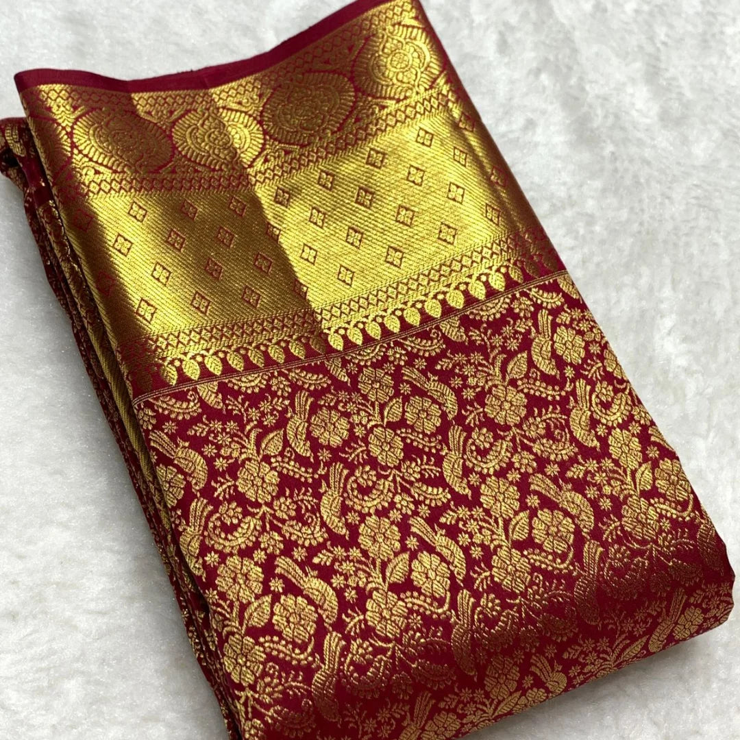 Ephemeral Red Soft Banarasi Silk Saree With Staggering Blouse Piece