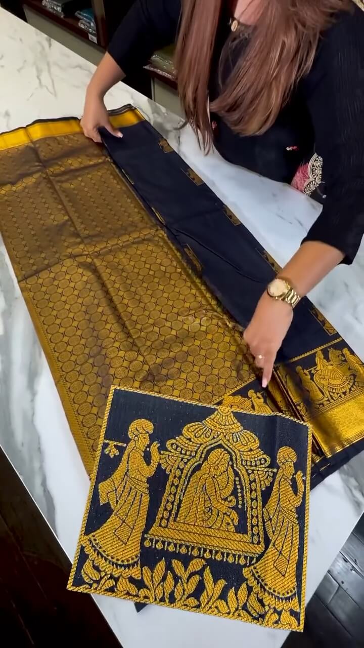 Effulgent Navy Blue Soft Banarasi Silk Saree With Diaphanous Blouse Piece