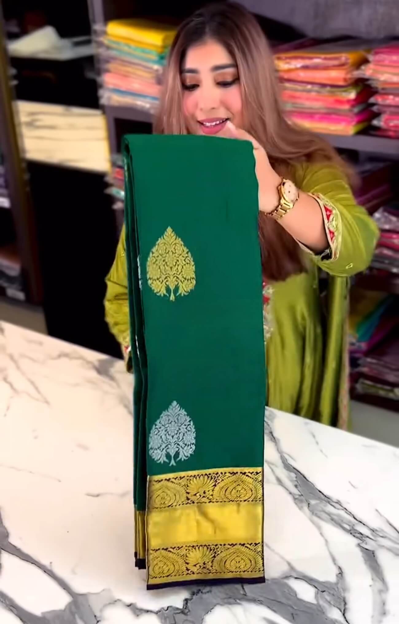 Forbearance Dark Green Soft Banarasi Silk Saree With Mesmeric Blouse Piece
