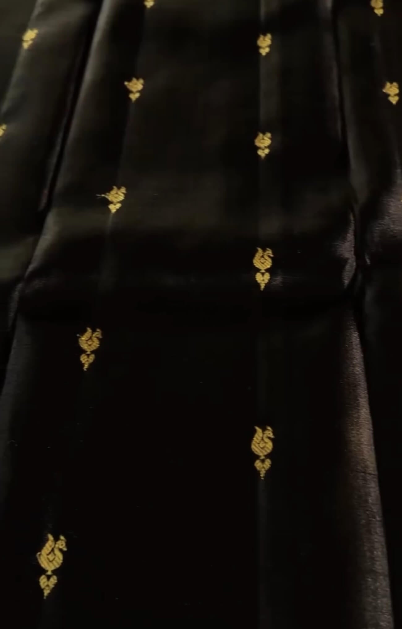 Ethnic Black Soft Banarasi Silk Saree With Conflate Blouse Piece